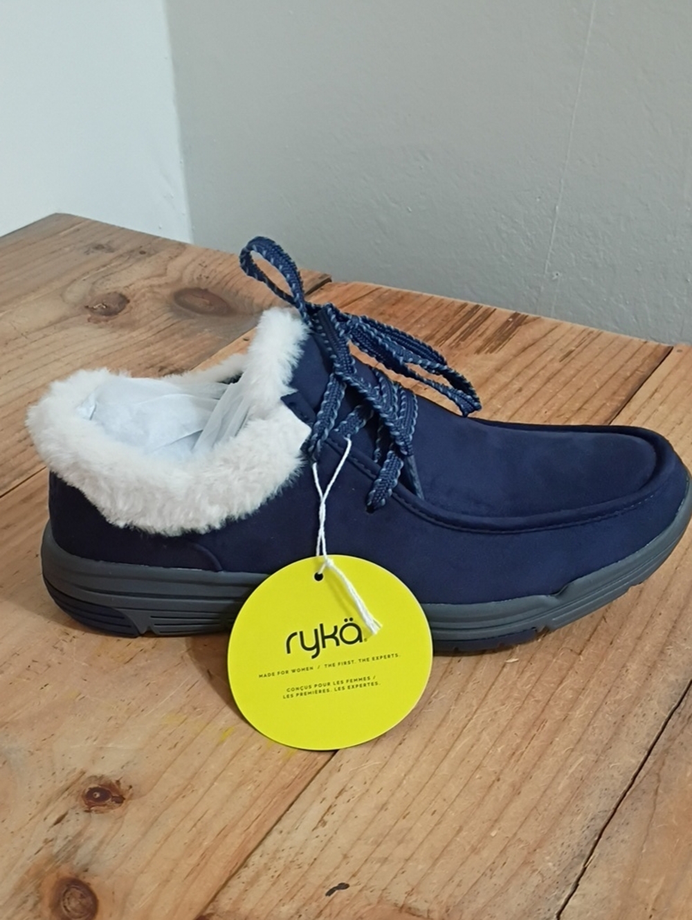 Ryka Avid Women's Slip-On Shoes Color: Academy Blue Size 7 New in Box